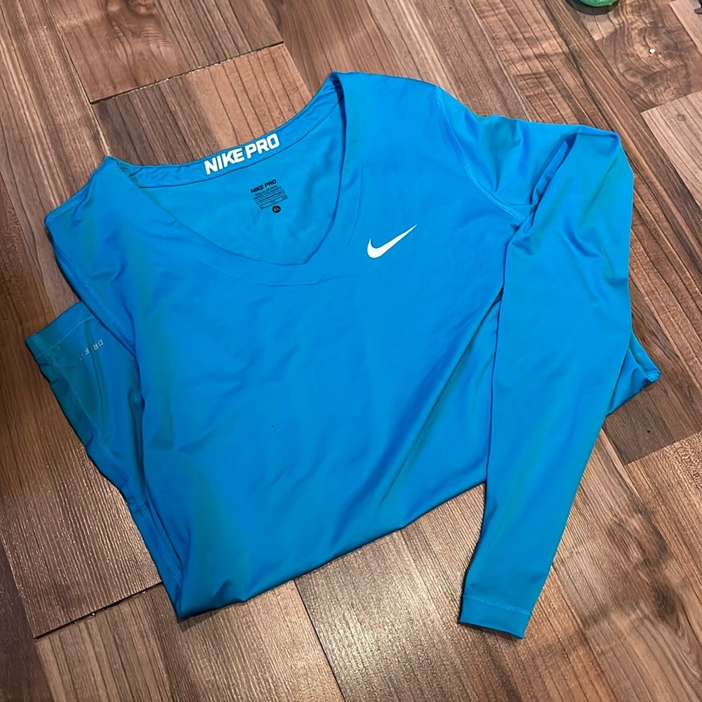 NIKE PRO Women XL Fitted DRI-FIT Long-Sleeve Training Running Shirt TOP